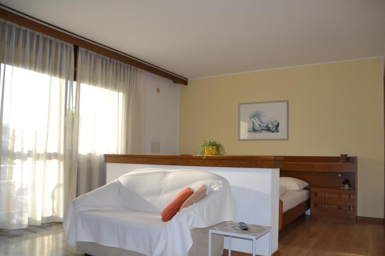 דירות אפיאנו סולה סטרדה דל וינו Haus Marion מראה חיצוני תמונה