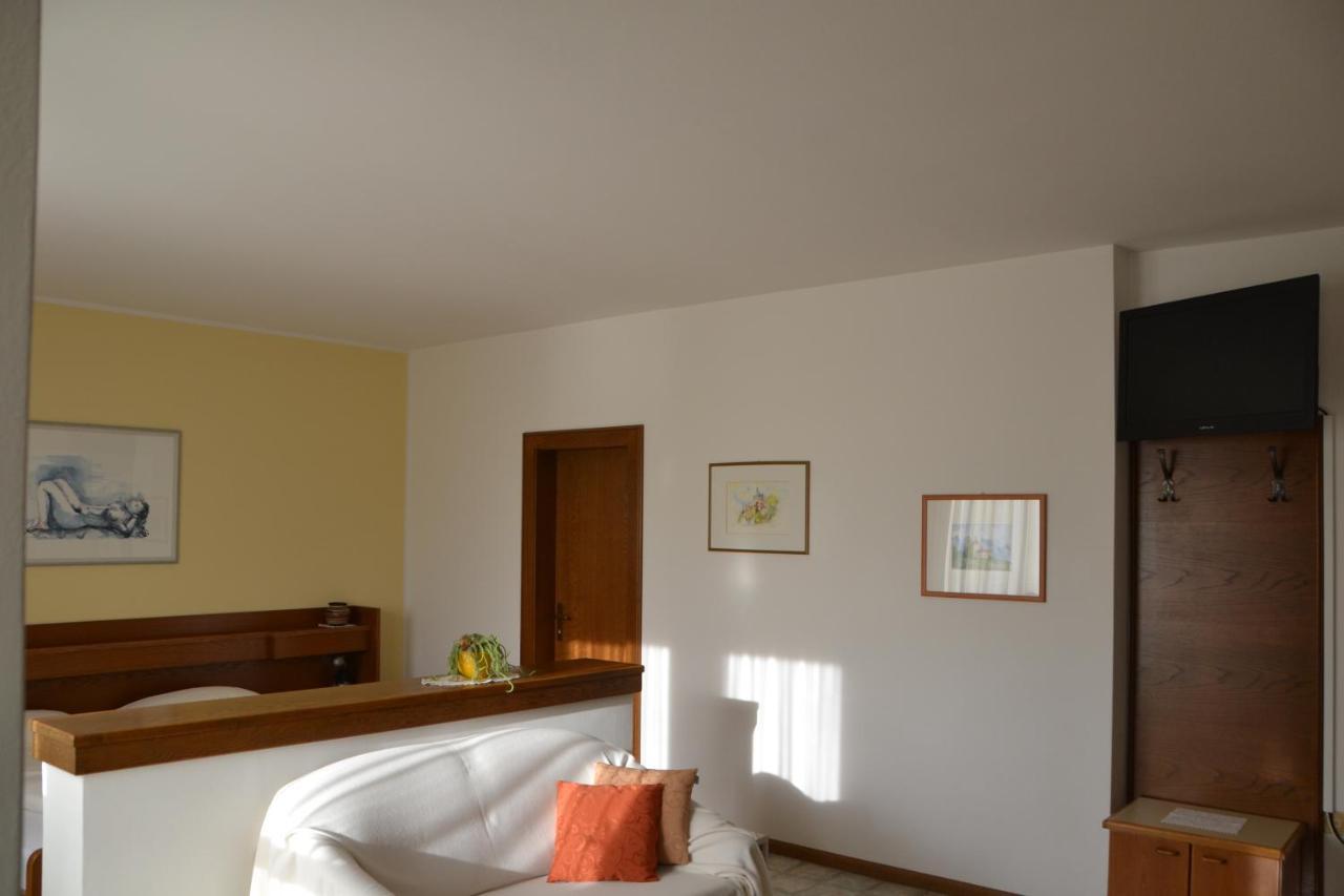 דירות אפיאנו סולה סטרדה דל וינו Haus Marion מראה חיצוני תמונה