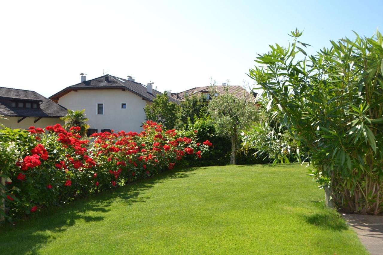 דירות אפיאנו סולה סטרדה דל וינו Haus Marion מראה חיצוני תמונה